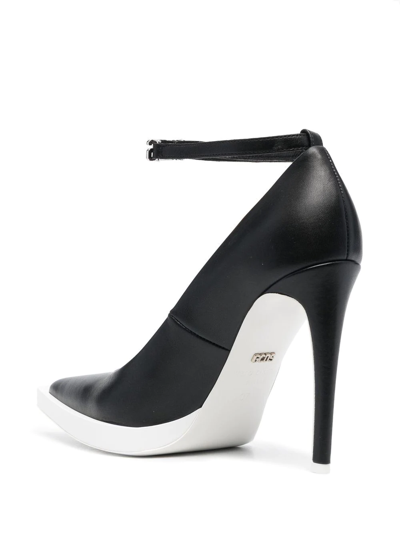 Gcds Pointed-toe Pump In Black