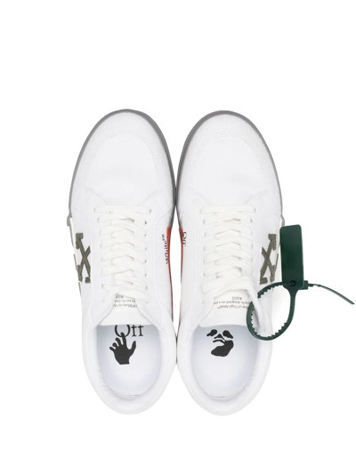 Shop Off-white Low Vulcanized Sneakers In Weiss