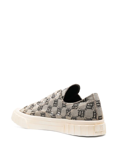 经典LOGO低帮运动鞋