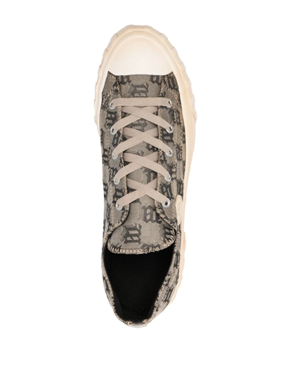 经典LOGO低帮运动鞋