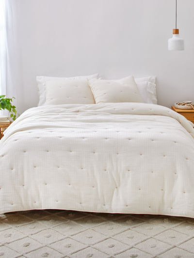 Shop Splendid Lilly 3-piece Reversible Quilt Set In Cream