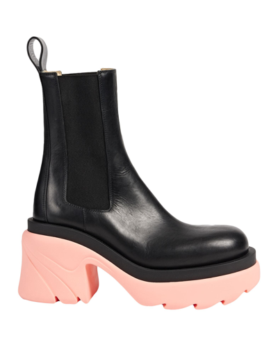 Shop Bottega Veneta Woman Ankle Boots Light Pink Size 9 Calfskin
