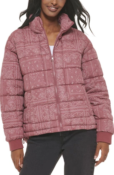 Shop Levi's 733™ Box Quilted Puffer Jacket In Faded Red Bandana