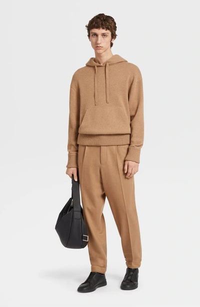 Shop Zegna Chunky Cashmere Hoodie In Vicuna