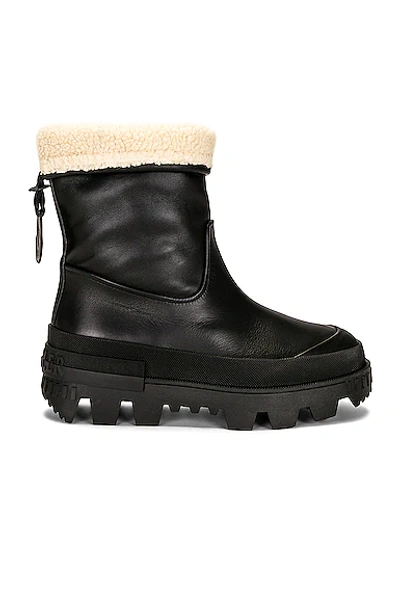 Moncler Moscova Faux Fur-trimmed Leather Ankle Boots In Black Moncler Moscova Faux Fur-trimmed Leather Ankle Boots In Black