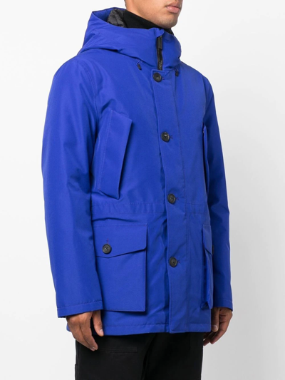 Shop Woolrich Mountain Gtx Parka In Blau