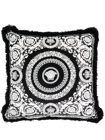 Shop Versace Graphic-print Cushion In Schwarz