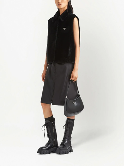 Prada Reversible Shearling Gilet In Schwarz