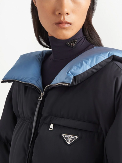 Prada Re-nylon High-neck Puffer Coat In Schwarz