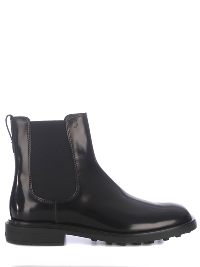 Shop Tod's Chelsea Boot  In Nero