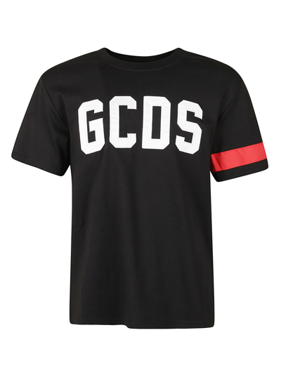 Shop Gcds Oversized Chest Logo T-shirt In Black
