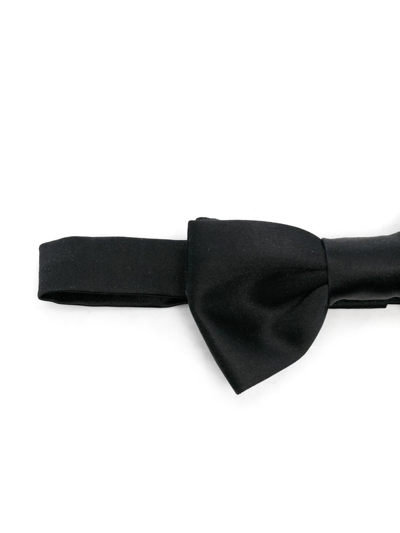 Brunello Cucinelli Silk-blend Bow Tie In Black