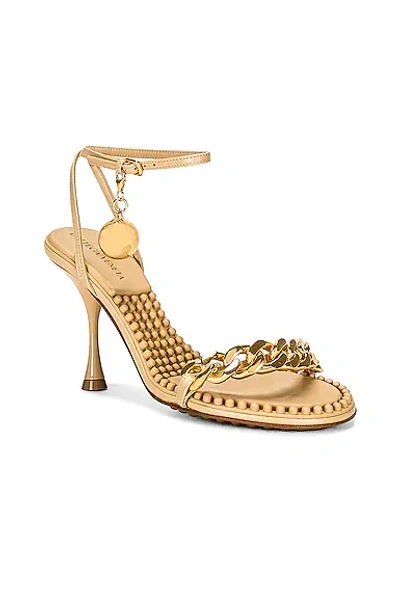 Bottega Veneta Dot 90 Chain-strap Leather Sandals In Cane Sugar