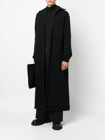 Shop Yohji Yamamoto Fine-knit Ankle-length Coat In Schwarz