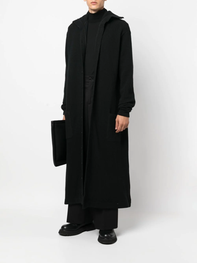 Yohji Yamamoto Spread-collar Crease-effect Coat In Schwarz
