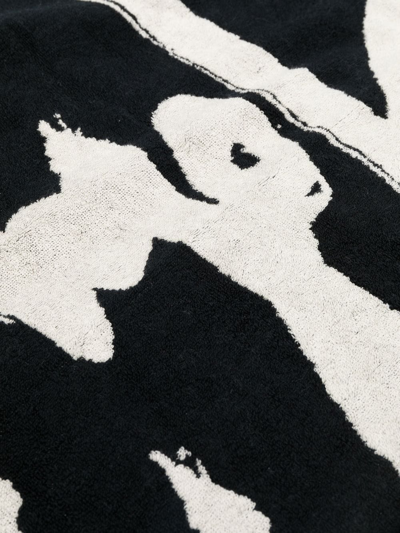 Shop Yohji Yamamoto Logo Print Towel In Schwarz