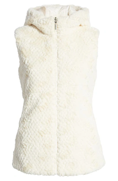 Gallery Faux Shearling Reversible Vest In Cream