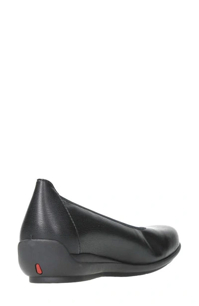 Wolky Duncan F2f Flat In Black Biocare Stretch Leather