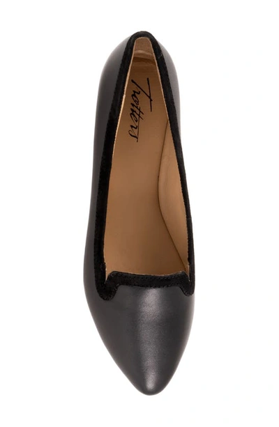 Trotters Hannah Pointed Toe Flat In Black