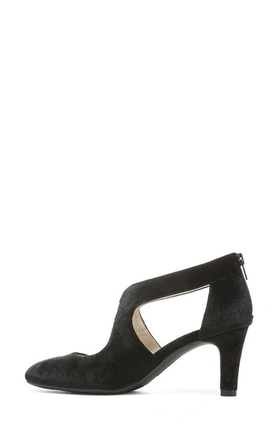 Shop Lifestride Giovanna 2 Pump In Black Velvet