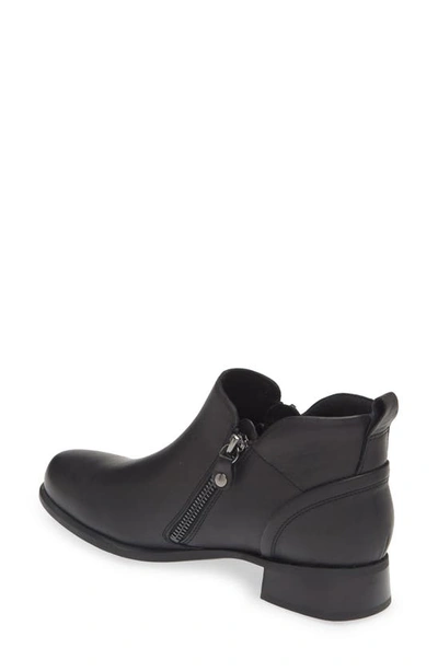 Munro Neko Zip Bootie In Black Tumbled Calf Leather
