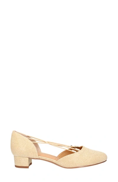 J. Reneé Charolette Pump In Gold
