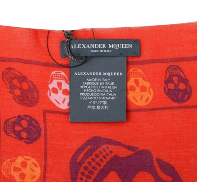 Alexander Mcqueen Women's Red Modal / Wool Multiskull Box Print Shawl Scarf 496827 6470 In Red
