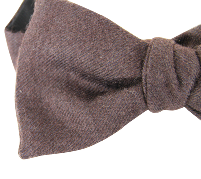 Shop Bottega Veneta Men's Brown Silk Cashmere Bow Tie 270827 2000