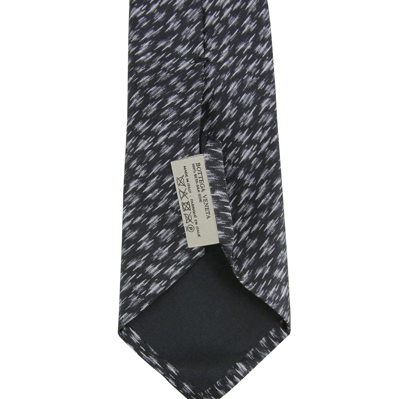Shop Bottega Veneta Men's Dry Brush Black/white Silk Pattern Tie 325511 1061 In Black / White