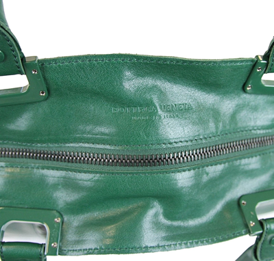 Shop Bottega Veneta Unisex Green Leather Woven Detail Tote Bag