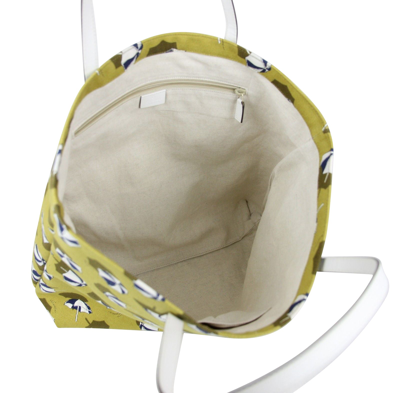 Shop Gucci Heartbit Canvas Yellow/parasol Tote Handbag With Parasol Print 295252 7309 In Yellow / Parasol