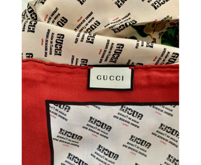 Gucci Women's Beige Monogram Logo Print Red Flower Motif Silk Scarf In Beige / Red