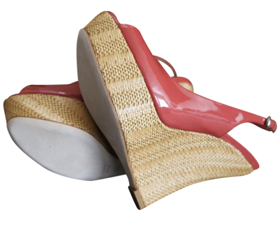 Shop Gucci Women's Coral Patent Leather Platforms Wedges Shoes 258355