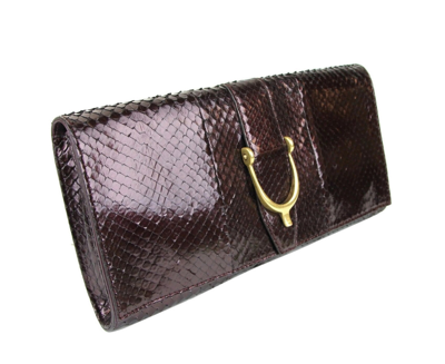 Gucci Women's Python Soft Stirrup Clutch Bag 304719 In Plum