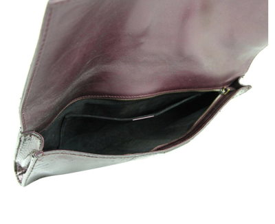 Gucci Women's Python Soft Stirrup Clutch Bag 304719 In Plum