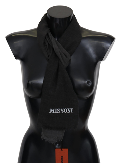 Shop Missoni Elegant Black Wool Scarf With Men's Fringes