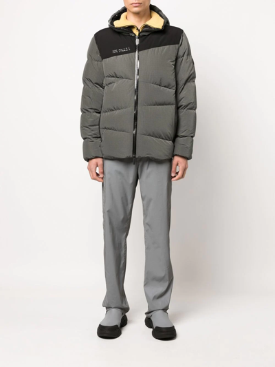 Moncler Gray Tacana Short Down Jacket In Grau