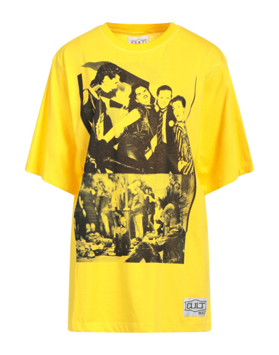 Shop Cult Bolt Woman T-shirt Yellow Size S Cotton