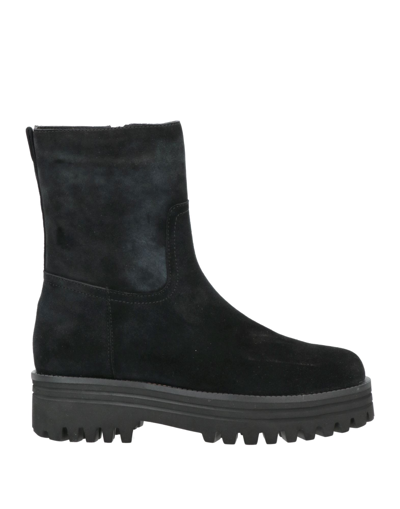 Shop Bibi Lou Woman Ankle Boots Black Size 8 Soft Leather