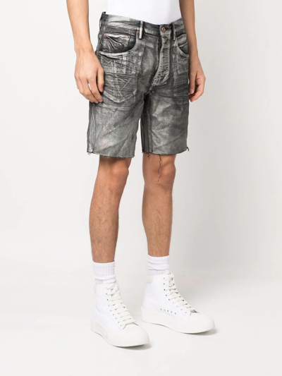 Purple Brand Foiled Distressed Denim Shorts In Schwarz