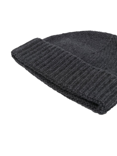 Shop Moorer Cashmere Knitted Beanie In Grau