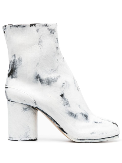 Shop Maison Margiela Tabi Leather Ankle Boots In Weiss