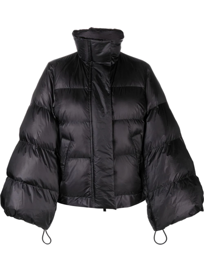 Shop Sacai Wide-sleeve Puffer Jacket In Schwarz