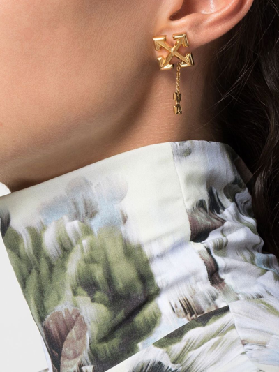 Shop Off-white Arrow Pendant Earrings In Gold