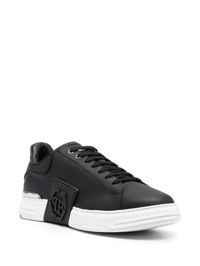 Shop Philipp Plein Logo-embossed Low-top Sneaker In Schwarz