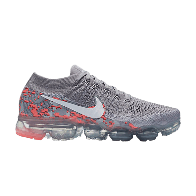 Pre-owned Nike Wmns Vapormax Flyknit 'camo' In Grey