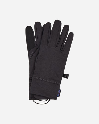 Shop Patagonia R1 Daily Gloves In Black