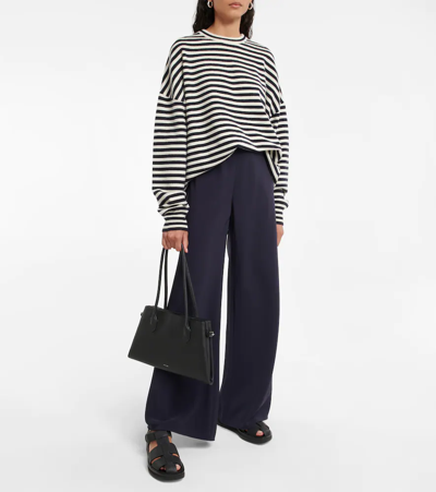 Extreme Cashmere N° 53 Crew Hop Cashmere-blend Sweater In Black