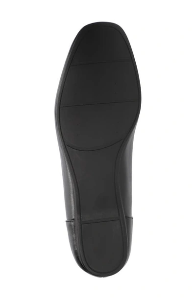 Easy Street Thrill Womens Slip On Square Toe Loafers In Black