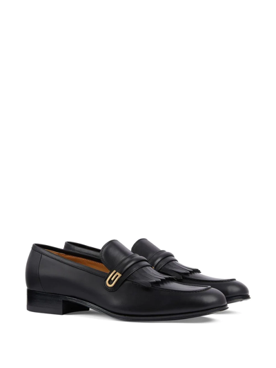 Shop Gucci Mirrored G Fringed Loafers In Schwarz